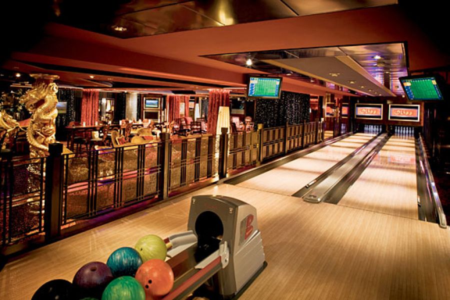 Bowling*