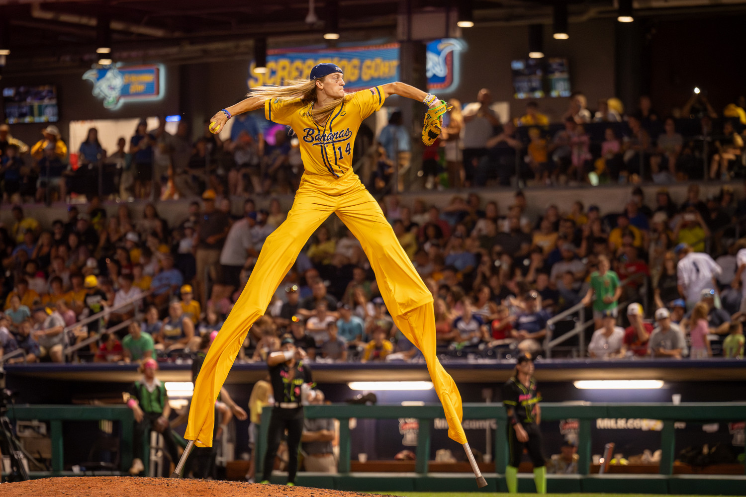 Dakota “Stilts” Albritton Bananaland at Sea