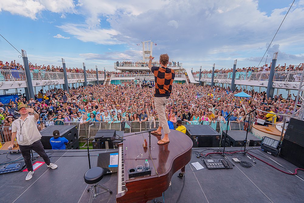 Fuck Yeah! We Lived Like That!