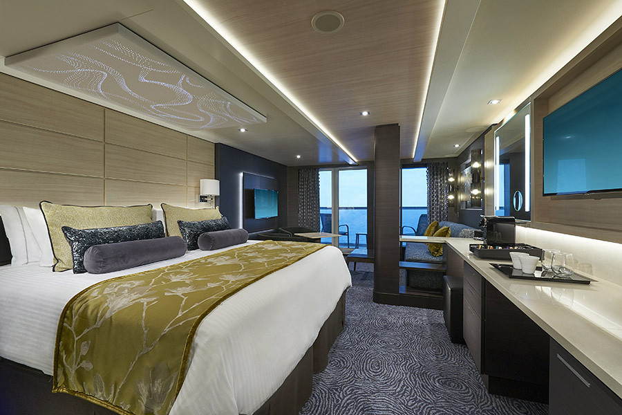 Mid-Ship Penthouse Suite with Balcony + Vibe Access