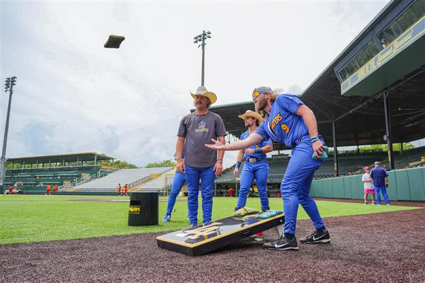 Tailgaters Challenge!