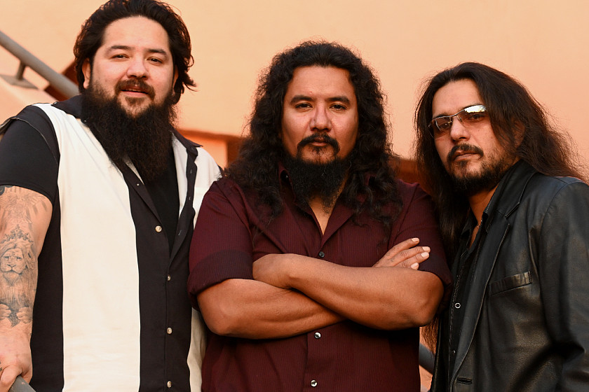 Los Lonely Boys