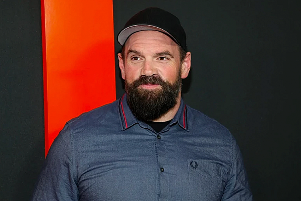 Motivational Walk and Talk with Ethan Suplee