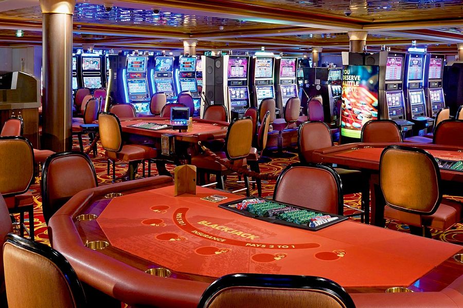 Jewel Club Casino Bar