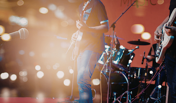 Parris Mitchell Presents Live Band Karaoke