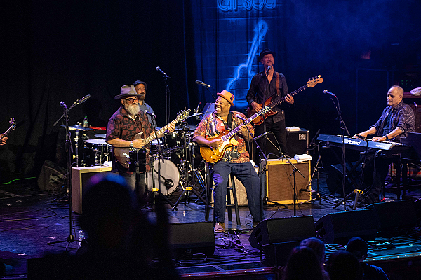 Jimmy Vivino’s All Star Jam Session