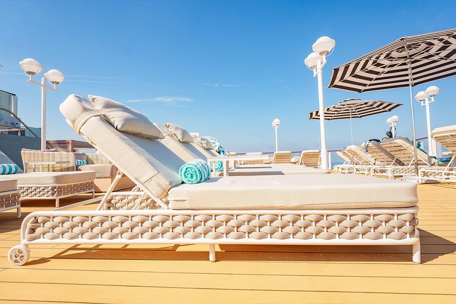 Vibe Beach Club