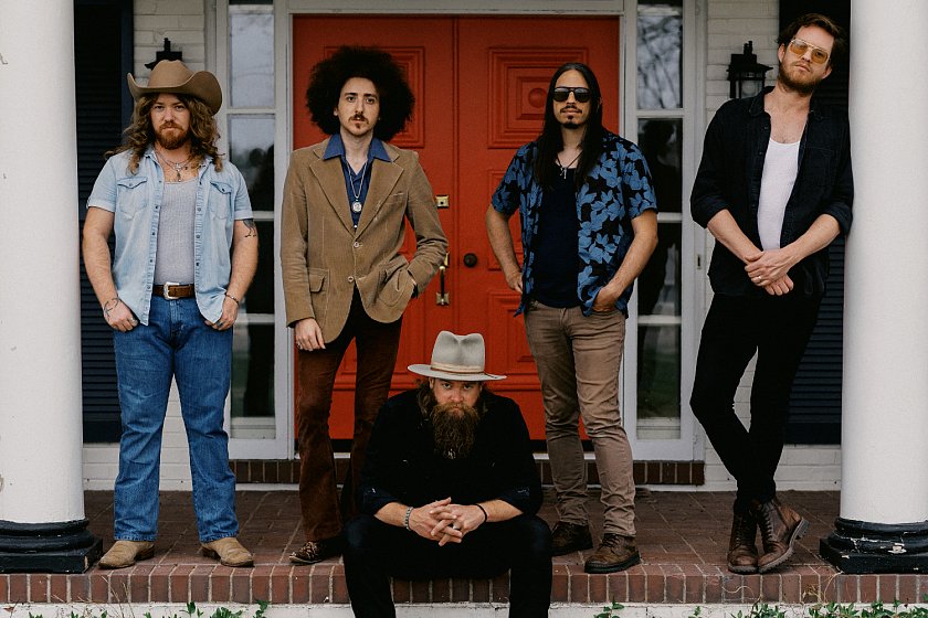 Robert Jon & The Wreck