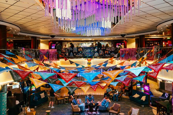 Skinnydipper's Bar Takeover