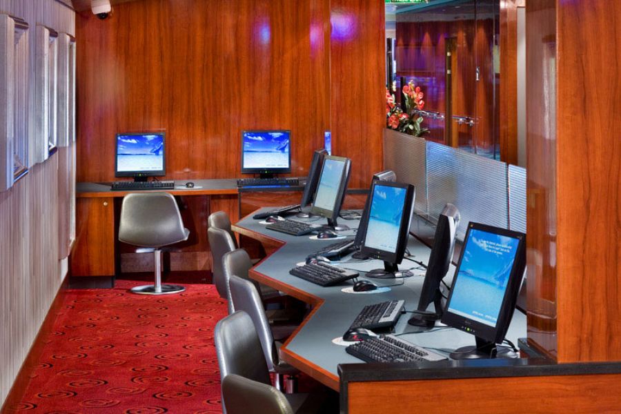 Internet Cafe