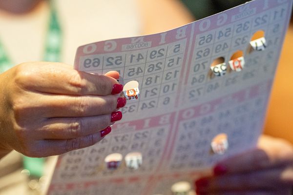 BOTTOMS UP BINGO