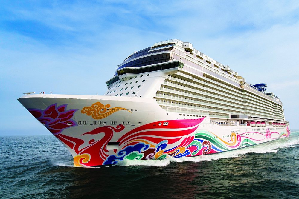 WHERE THE FUN SAILS ON