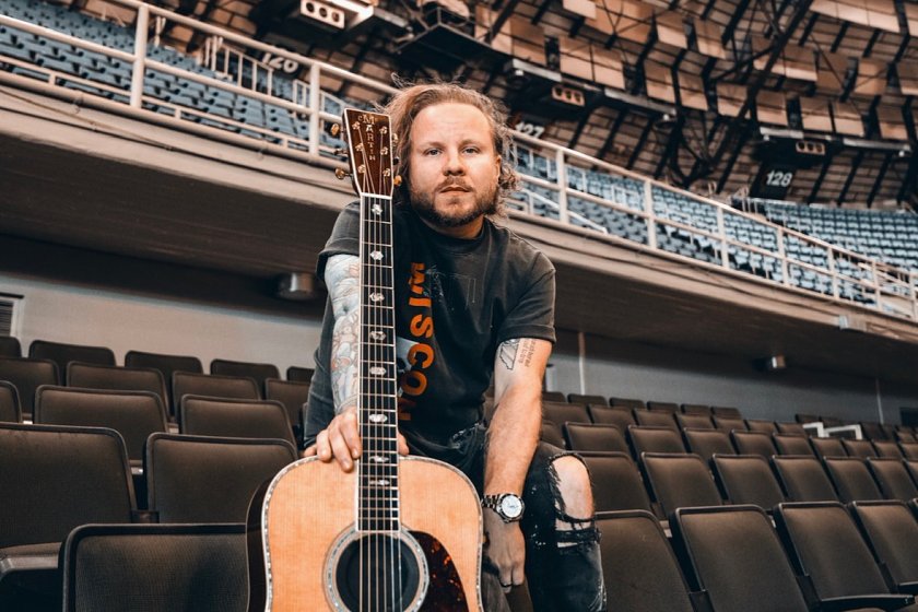 Zach Myers of Shinedown