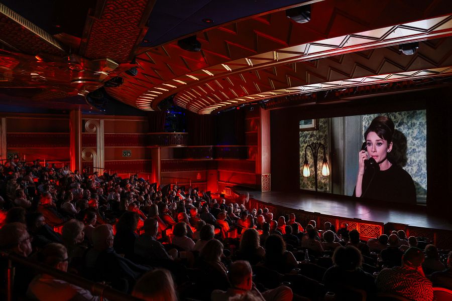 Walt Disney Theatre