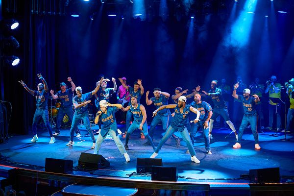 1 BANANALAND AT SEA - THE SHOW!