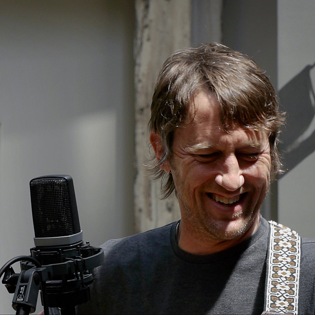 Chris Shiflett of Foo Fighters