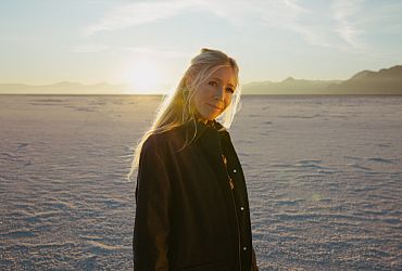 Ellie Holcomb
